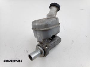 Gebruikte Hoofdremcilinder Ford Transit 2.0 TDCi 16V Eco Blue 130 RWD Prijs € 30,25 Inclusief btw aangeboden door Autobedrijf Broekhuis B.V.