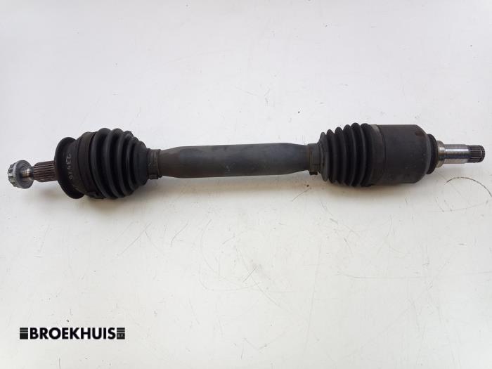 Gebruikte Steekas links-voor Mercedes A (W169) 1.5 A-160 Prijs € 75,00 Margeregeling aangeboden door Autobedrijf Broekhuis B.V.