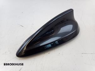 Gebruikte Antenne BMW 5 serie (G30) 540i 3.0 TwinPower Turbo 24V Prijs € 25,00 Margeregeling aangeboden door Autobedrijf Broekhuis B.V.