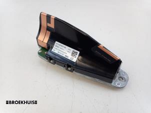 Gebruikte Antenne BMW 5 serie (G30) 540i 3.0 TwinPower Turbo 24V Prijs € 35,00 Margeregeling aangeboden door Autobedrijf Broekhuis B.V.