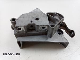 Gebruikte Motorrubber Volkswagen Golf VII (AUA) 1.4 TSI 16V Prijs € 20,00 Margeregeling aangeboden door Autobedrijf Broekhuis B.V.