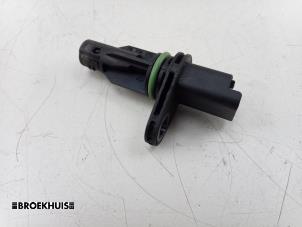 Gebruikte Krukas sensor Renault Master III (EV/HV/UV/VA/VB/VD/VF/VG/VJ) 2.3 dCi 145 16V FWD Prijs € 30,25 Inclusief btw aangeboden door Autobedrijf Broekhuis B.V.
