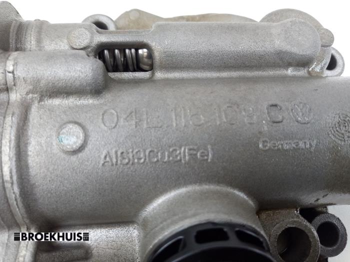 Oliepomp van een Volkswagen Golf VII (AUA) 1.4 TSI 16V 2014