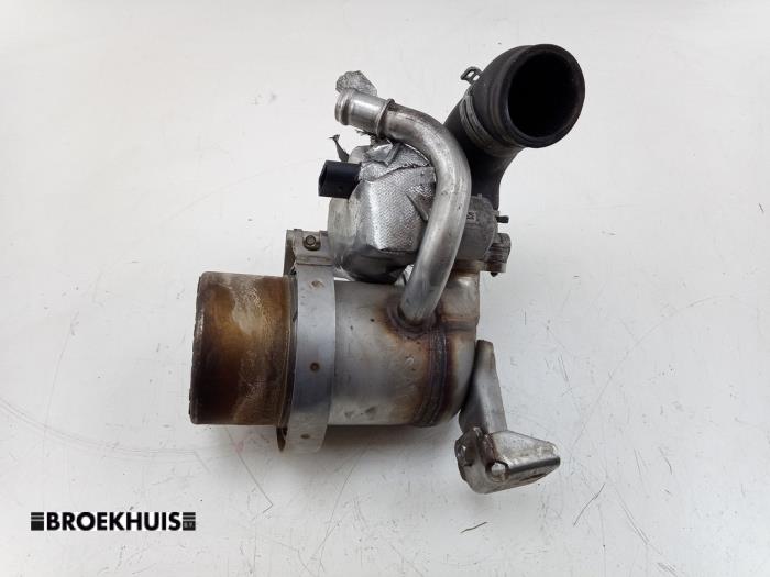 Gebruikte EGR koeler Volkswagen Passat Variant (3G5) 2.0 TDI 16V 150 Prijs € 50,00 Margeregeling aangeboden door Autobedrijf Broekhuis B.V.