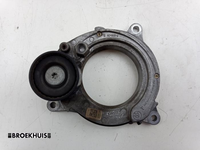 Gebruikte Spanner multiriem BMW 5 serie (G30) 540i 3.0 TwinPower Turbo 24V Prijs € 40,00 Margeregeling aangeboden door Autobedrijf Broekhuis B.V.