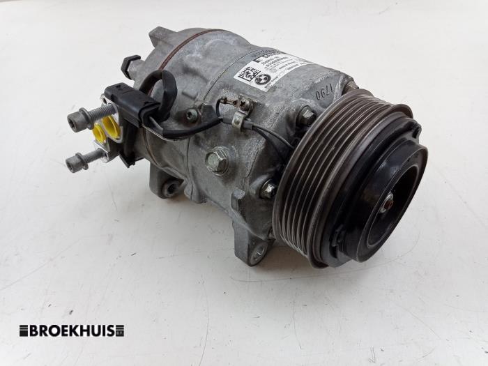 Gebruikte Pomp Airco BMW 5 serie (G30) 540i 3.0 TwinPower Turbo 24V Prijs € 200,00 Margeregeling aangeboden door Autobedrijf Broekhuis B.V.