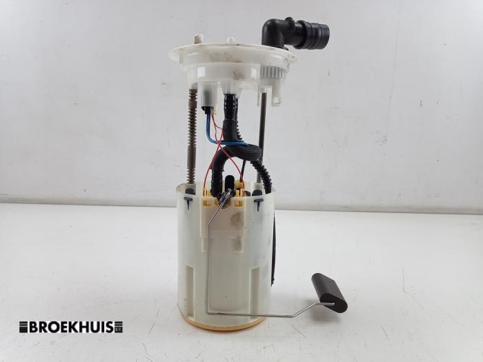 Gebruikte Tank element Pomp Iveco New Daily VI 33S14, 35C14, 35S14 Prijs € 60,50 Inclusief btw aangeboden door Autobedrijf Broekhuis B.V.