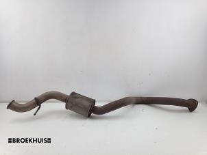 Gebruikte Uitlaat Einddemper Landrover Defender I 2.2 TD4 16V Prijs € 75,00 Margeregeling aangeboden door Autobedrijf Broekhuis B.V.