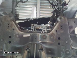 Gebruikte Subframe Opel Corsa D 1.4 16V Twinport Prijs € 85,00 Margeregeling aangeboden door Autobedrijf Broekhuis B.V.