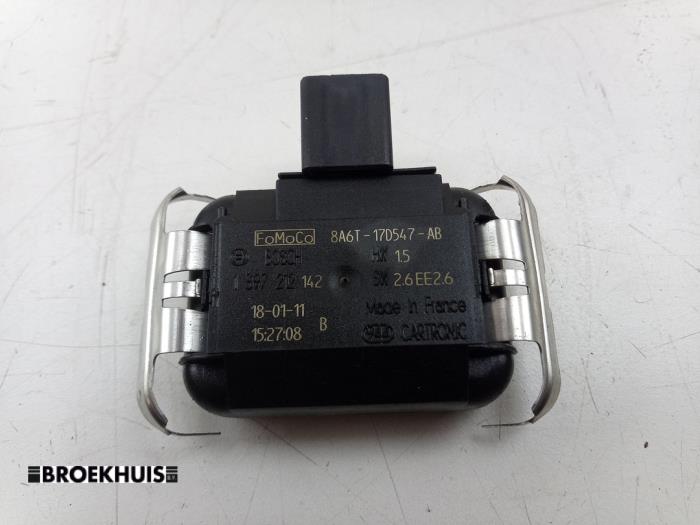Gebruikte Sensor regen Ford S-Max (GBW) 2.0 TDCi 16V 140 Prijs € 40,00 Margeregeling aangeboden door Autobedrijf Broekhuis B.V.