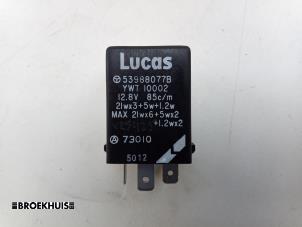 Gebruikte Relais Landrover Defender I 2.2 TD4 16V Prijs € 25,00 Margeregeling aangeboden door Autobedrijf Broekhuis B.V.