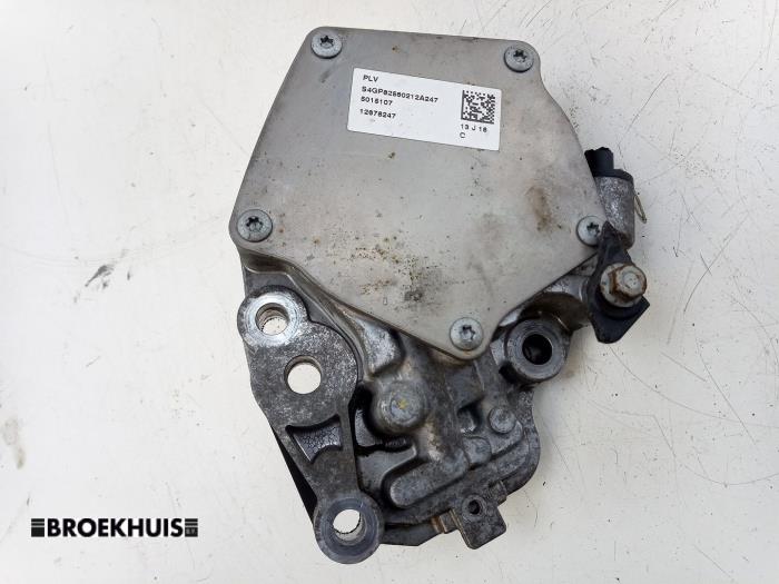 Gebruikte Vacuumpomp (Benzine) Opel Astra K Sports Tourer 1.0 Turbo 12V Prijs € 50,00 Margeregeling aangeboden door Autobedrijf Broekhuis B.V.