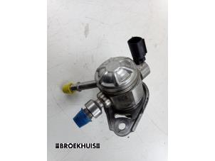 Gebruikte Brandstofpomp Mechanisch Opel Astra K Sports Tourer 1.0 Turbo 12V Prijs € 225,00 Margeregeling aangeboden door Autobedrijf Broekhuis B.V.