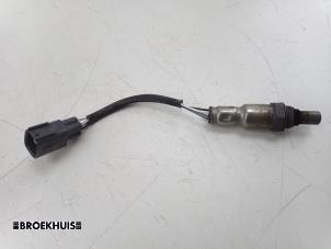 Gebruikte Lambda Sonde Toyota Yaris III (P13) 1.33 16V Dual VVT-I Prijs € 30,00 Margeregeling aangeboden door Autobedrijf Broekhuis B.V.