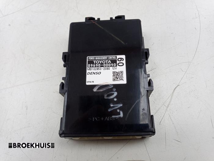 Gebruikte Module (diversen) Toyota Yaris III (P13) 1.33 16V Dual VVT-I Prijs € 50,00 Margeregeling aangeboden door Autobedrijf Broekhuis B.V.