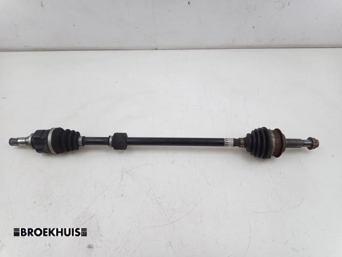 Gebruikte Steekas rechts-voor Toyota Yaris III (P13) 1.33 16V Dual VVT-I Prijs € 60,00 Margeregeling aangeboden door Autobedrijf Broekhuis B.V.
