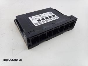 Gebruikte Computer Body Control Opel Astra K Sports Tourer 1.0 Turbo 12V Prijs € 50,00 Margeregeling aangeboden door Autobedrijf Broekhuis B.V.