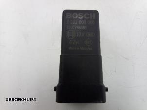 Gebruikte Voorgloei Relais Mercedes C Estate (S205) C-180 BlueTEC, C-180 d 1.6 16V Prijs € 15,00 Margeregeling aangeboden door Autobedrijf Broekhuis B.V.