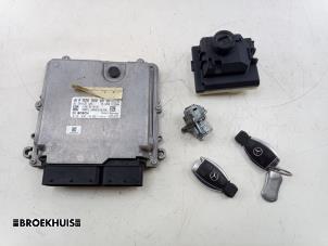 Gebruikte Computer Inspuit Mercedes C Estate (S205) C-180 BlueTEC, C-180 d 1.6 16V Prijs € 400,00 Margeregeling aangeboden door Autobedrijf Broekhuis B.V.