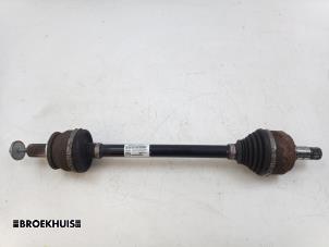 Gebruikte Aandrijfas links-achter Volvo V60 II (ZW) 2.0 T8 16V Plug-in Hybrid AWD Prijs € 225,00 Margeregeling aangeboden door Autobedrijf Broekhuis B.V.