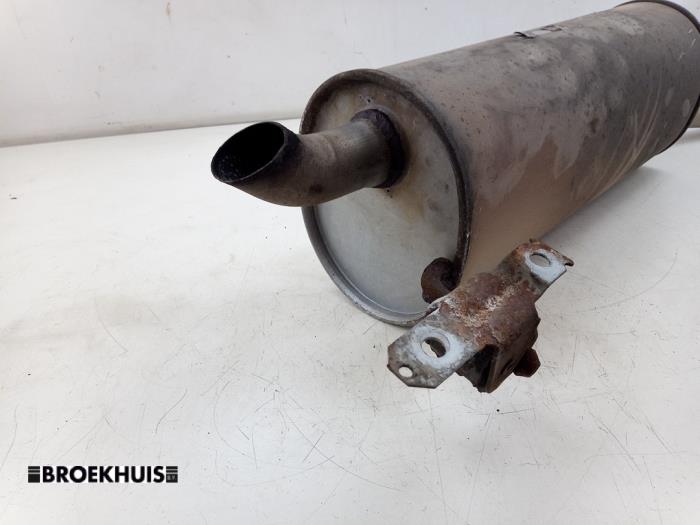 Uitlaat Einddemper van een Seat Ibiza IV (6J5) 1.4 16V 2012