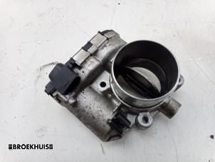 Gebruikte Gasklephuis Landrover Defender I 2.2 TD4 16V Prijs € 25,00 Margeregeling aangeboden door Autobedrijf Broekhuis B.V.