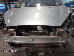 Gebruikte Bumperbalk voor Ford S-Max (GBW) 2.5 Turbo 20V Prijs € 50,00 Margeregeling aangeboden door Autobedrijf Broekhuis B.V.