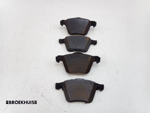 Gebruikte Remblok voor Ford S-Max (GBW) 2.5 Turbo 20V Prijs € 25,00 Margeregeling aangeboden door Autobedrijf Broekhuis B.V.