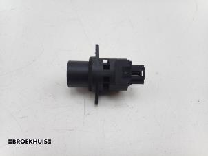 Gebruikte Sensor (overige) Fiat Ducato (250) 2.2 D 160 Multijet 3 Prijs € 42,35 Inclusief btw aangeboden door Autobedrijf Broekhuis B.V.