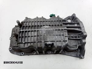 Gebruikte Carterpan Volvo V40 (MV) 1.6 T3 GTDi 16V Prijs € 100,00 Margeregeling aangeboden door Autobedrijf Broekhuis B.V.