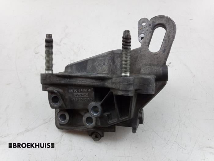 Gebruikte Motorrubber Volvo V40 (MV) 1.6 T3 GTDi 16V Prijs € 25,00 Margeregeling aangeboden door Autobedrijf Broekhuis B.V.