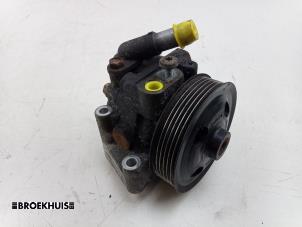 Gebruikte Servopomp Ford Mondeo IV Wagon 2.0 16V Prijs € 45,00 Margeregeling aangeboden door Autobedrijf Broekhuis B.V.