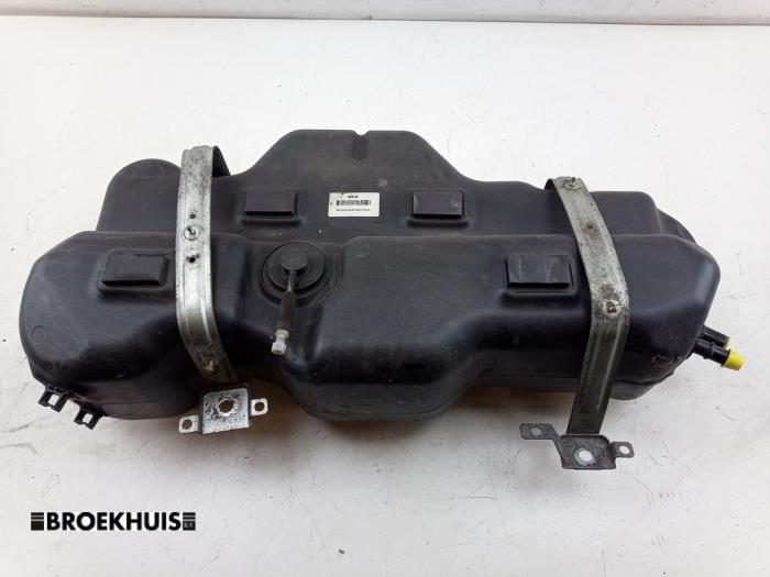 Gebruikte Adblue tank Fiat Ducato (250) 2.2 D 160 Multijet 3 Prijs € 665,50 Inclusief btw aangeboden door Autobedrijf Broekhuis B.V.