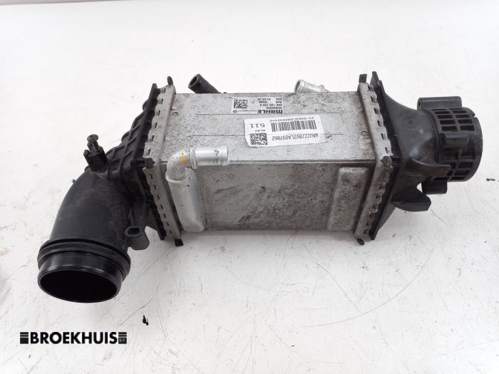 Gebruikte Intercooler Audi A3 Limousine (8VS/8VM) 1.5 35 TFSI 16V Prijs € 50,00 Margeregeling aangeboden door Autobedrijf Broekhuis B.V.