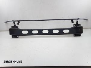 Gebruikte Bumperbalk voor Fiat Ducato (250) 2.3 D 130 Multijet Prijs € 100,00 Margeregeling aangeboden door Autobedrijf Broekhuis B.V.