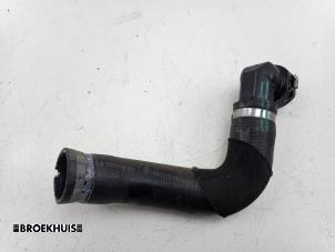 Gebruikte Koelwaterslang Fiat Ducato (250) 2.3 D 130 Multijet Prijs € 30,00 Margeregeling aangeboden door Autobedrijf Broekhuis B.V.