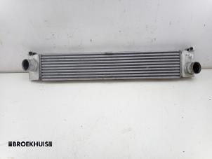 Gebruikte Intercooler Fiat Ducato (250) 2.3 D 130 Multijet Prijs € 50,00 Margeregeling aangeboden door Autobedrijf Broekhuis B.V.