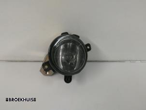 Gebruikte Mistlamp links-voor Ford Mondeo III Wagon 2.0 TDCi/TDDi 115 16V Prijs € 10,00 Margeregeling aangeboden door Autobedrijf Broekhuis B.V.