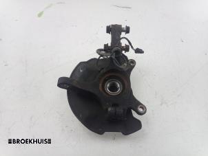 Gebruikte Asschenkel links-voor Opel Agila (B) 1.2 16V Prijs € 35,00 Margeregeling aangeboden door Autobedrijf Broekhuis B.V.