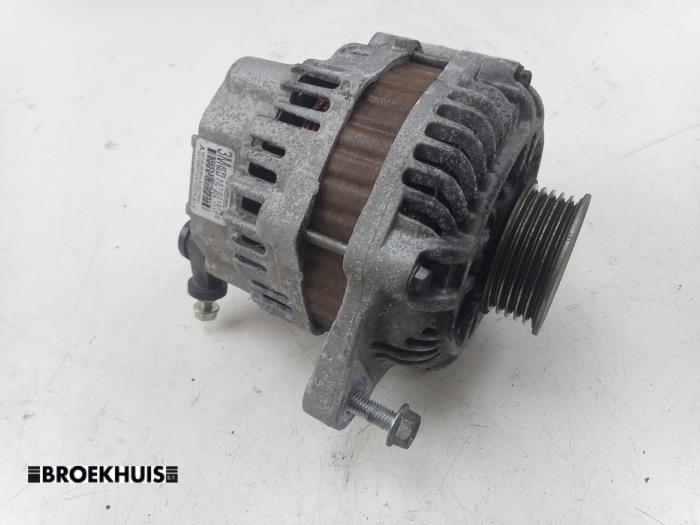 Gebruikte Dynamo Opel Agila (B) 1.2 16V Prijs € 40,00 Margeregeling aangeboden door Autobedrijf Broekhuis B.V.