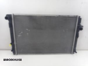Gebruikte Radiateur Toyota Yaris III (P13) 1.5 16V Hybrid Prijs € 70,00 Margeregeling aangeboden door Autobedrijf Broekhuis B.V.
