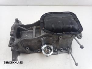 Gebruikte Carterpan Toyota Yaris III (P13) 1.5 16V Hybrid Prijs € 50,00 Margeregeling aangeboden door Autobedrijf Broekhuis B.V.