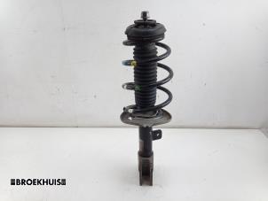 Gebruikte Mac Phersonpoot links-voor Peugeot Partner (GC/GF/GG/GJ/GK) 1.6 HDI 90 Prijs € 30,25 Inclusief btw aangeboden door Autobedrijf Broekhuis B.V.