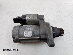 Gebruikte Startmotor Skoda Fabia III Combi (NJ5) 1.0 TSI 12V Prijs € 25,00 Margeregeling aangeboden door Autobedrijf Broekhuis B.V.