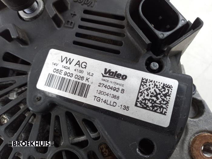 Dynamo van een Skoda Fabia III Combi (NJ5) 1.0 TSI 12V 2020