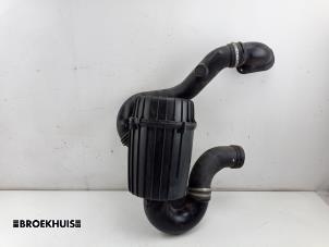 Gebruikte Luchtfilterhuis Fiat Ducato (250) 2.3 D 130 Multijet Prijs € 80,00 Margeregeling aangeboden door Autobedrijf Broekhuis B.V.