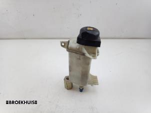 Gebruikte Servo Oliereservoir Fiat Ducato (250) 2.3 D 130 Multijet Prijs € 35,00 Margeregeling aangeboden door Autobedrijf Broekhuis B.V.