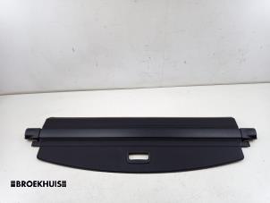 Gebruikte Hoedenplank Skoda Fabia III Combi (NJ5) 1.0 TSI 12V Prijs € 225,00 Margeregeling aangeboden door Autobedrijf Broekhuis B.V.