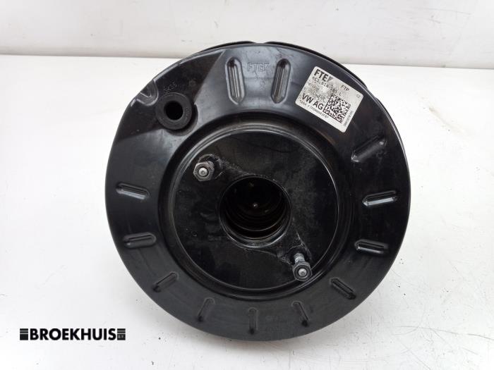 Gebruikte Rembol Skoda Fabia III Combi (NJ5) 1.0 TSI 12V Prijs € 50,00 Margeregeling aangeboden door Autobedrijf Broekhuis B.V.