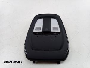 Gebruikte Binnenverlichting voor Polestar Polestar 2 63kWh Standard Range Single Motor Prijs € 80,00 Margeregeling aangeboden door Autobedrijf Broekhuis B.V.